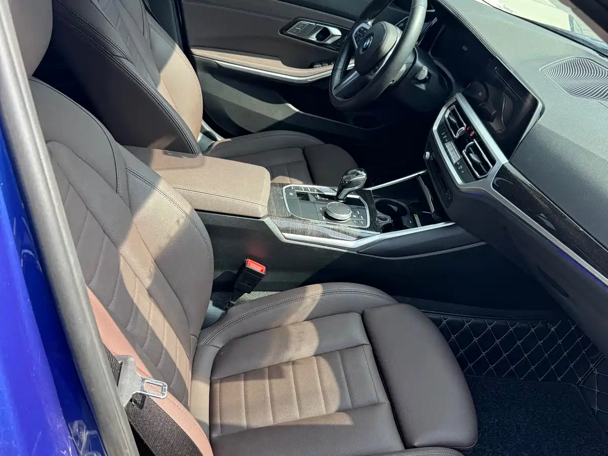 BMW 3 Series 2020 325Li M Sport Package фото 14