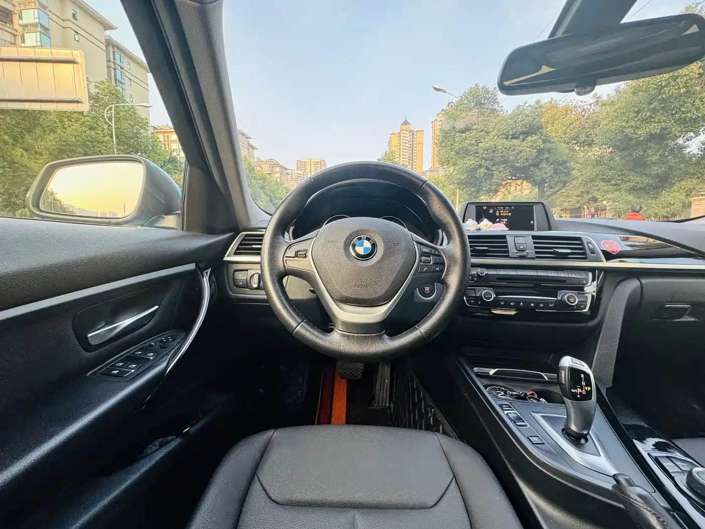 BMW 3 Series 2017 320Li Fashion фото 5