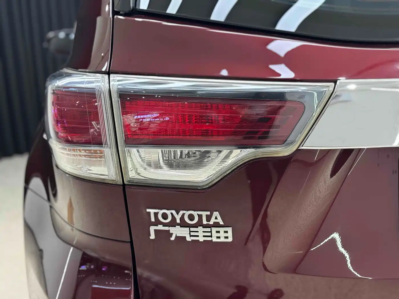 Toyota Highlander 2017 2.0T 4WD Premium 7-Seater фото 31