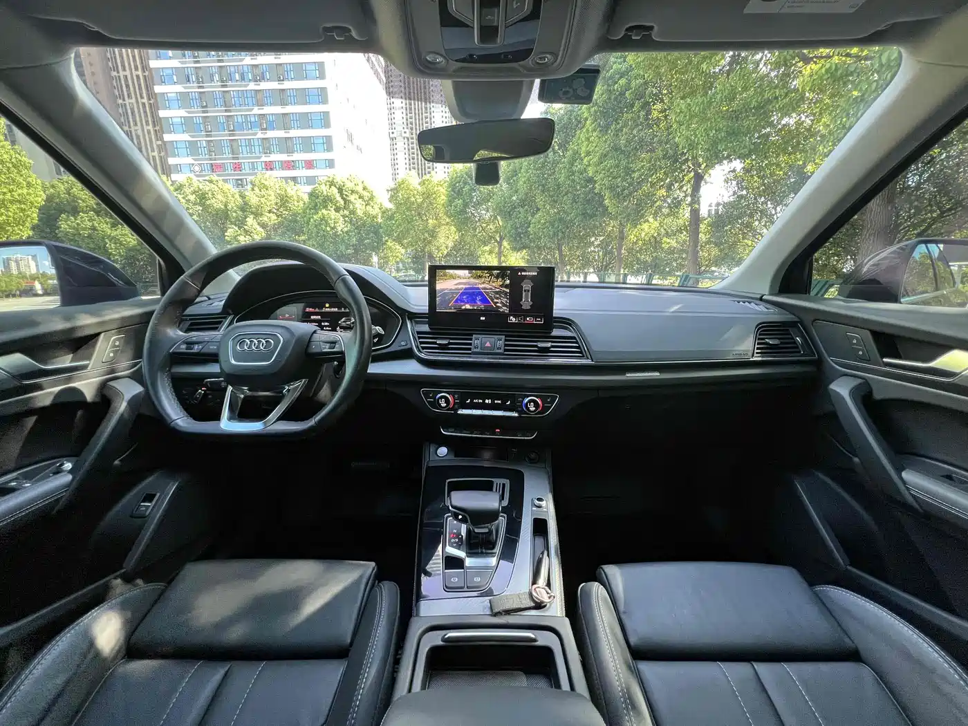 Audi Q5L 2023 40T Luxury Dynamic фото 8