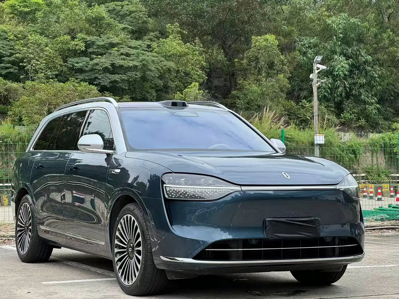 AITO Wenjie AITO M9 2024 Range Extender Max Edition 42kWh 6-seater фото 4