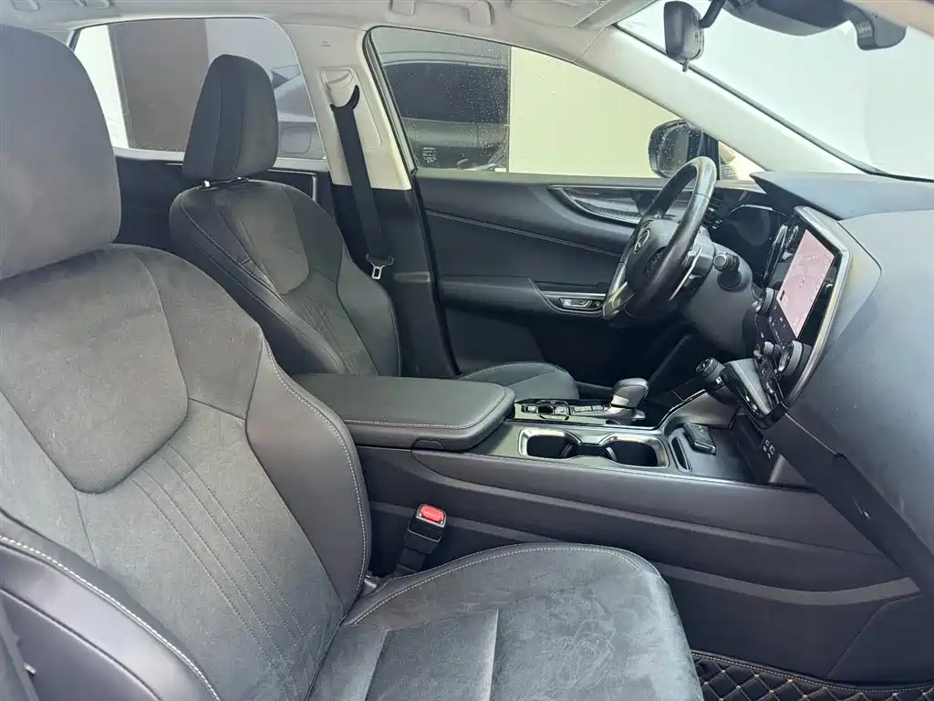 Lexus NX 2022 260 FWD Innovation Edition фото 16