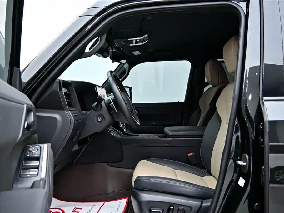 Lexus GX 2024 OVERTRAIL Summit Edition фото 11