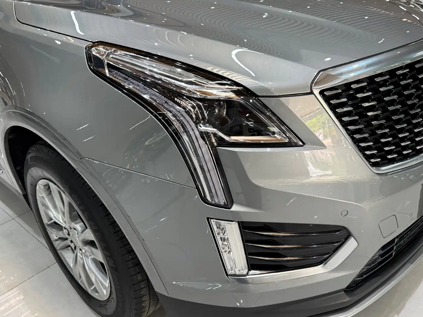 CADILLAC XT5
