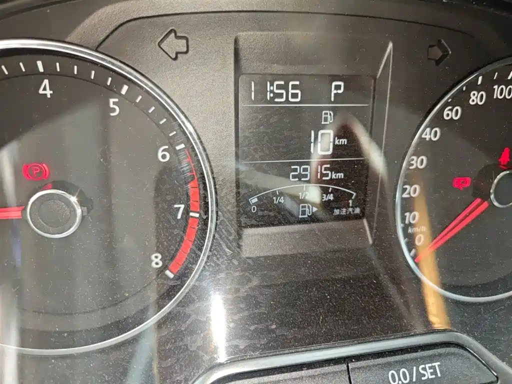 Volkswagen Polo 2018 1.5L Auto Comfort фото 5