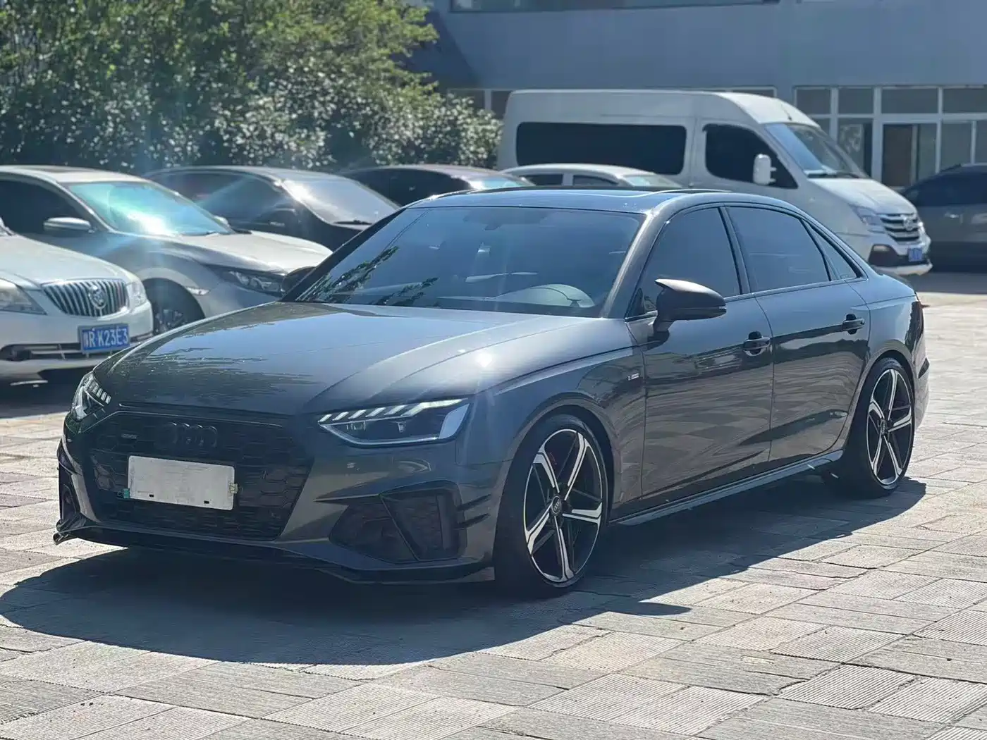 Audi A4L 2025 2024 40 TFSI Luxury Dynamic