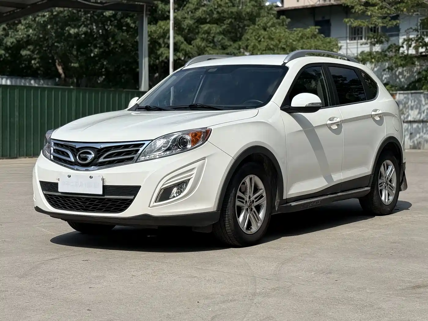 GAC Trumpchi Trumpchi GS5 2014 2014 2.0L Automatic 2WD Premium Edition
