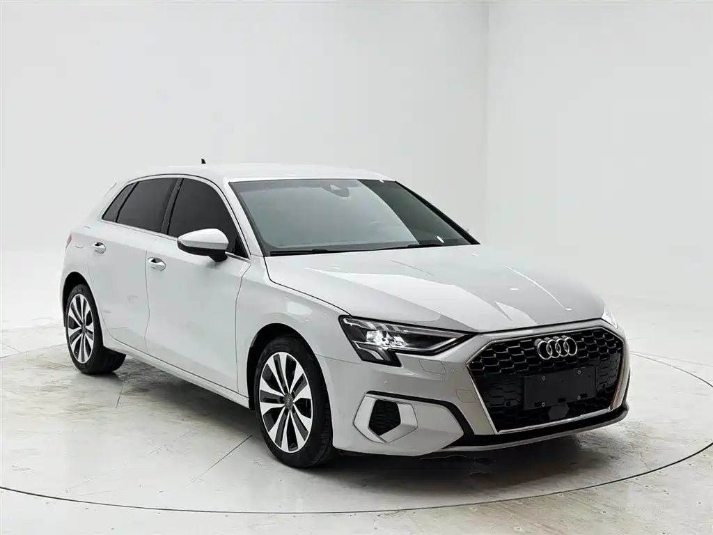 Audi A3 2021 Sportback 35 TFSI Progressive Sport фото 3