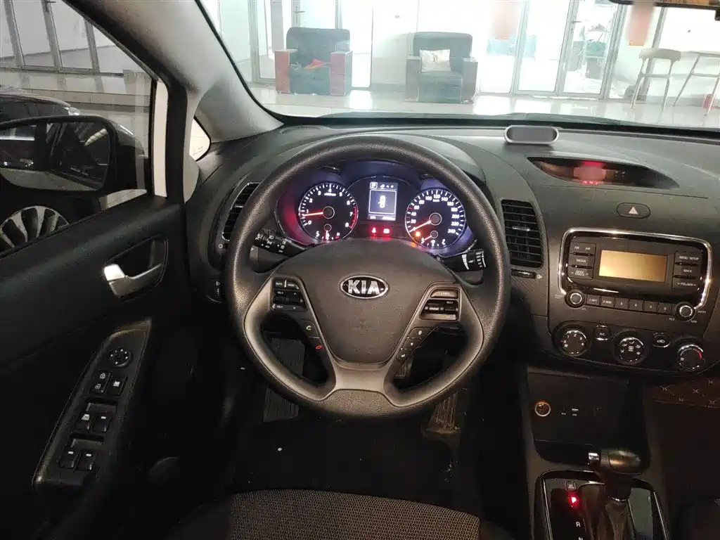 Kia K3 2016 1.6L Automatic GL фото 11