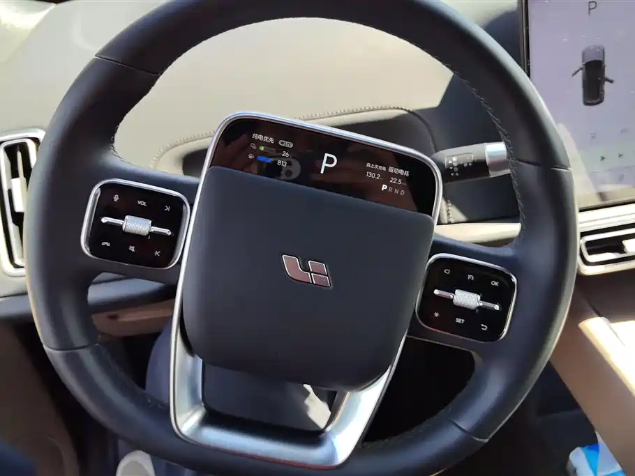 Li Auto IDEAL L8