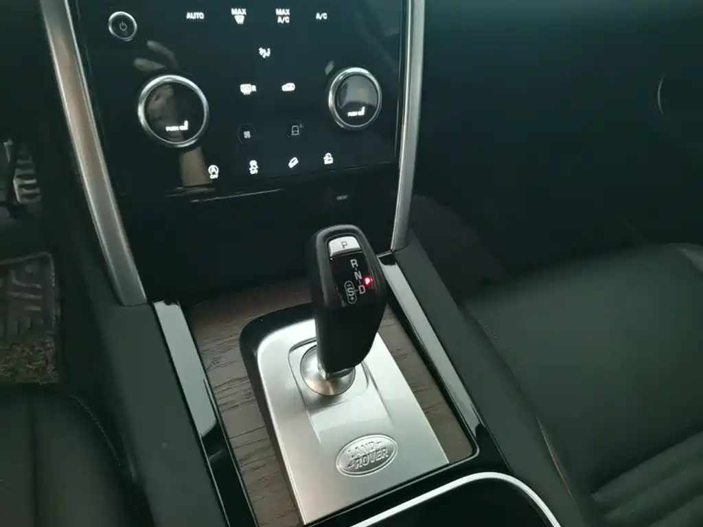 Land Rover Discovery Sport 2022 Model Facelift 249PS R-Dynamic S Performance Edition 5-seater фото 14