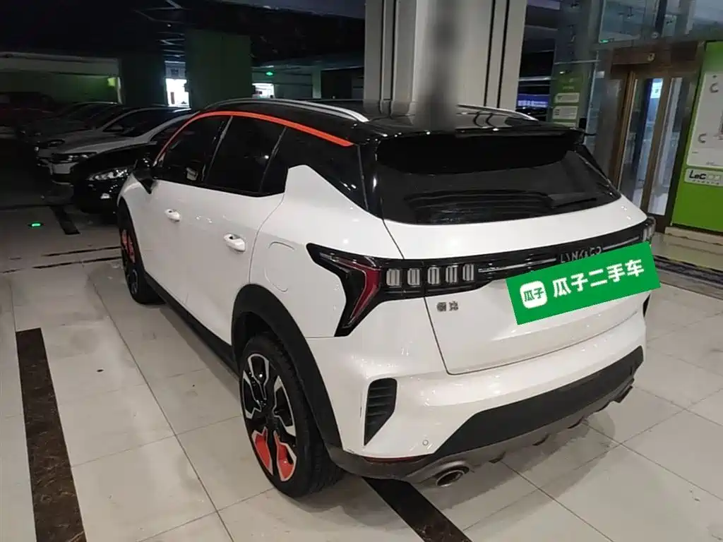 Lynk & Co 06 2020 1.5T Halo фото 5