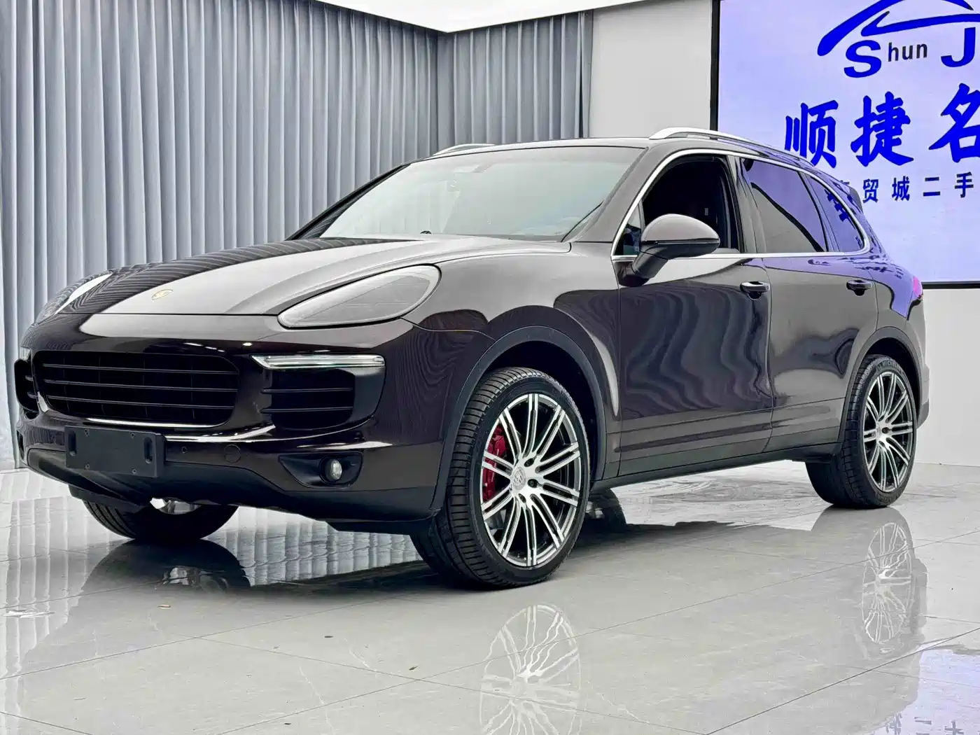 Porsche Cayenne 2015 Cayenne 3.0T фото 3