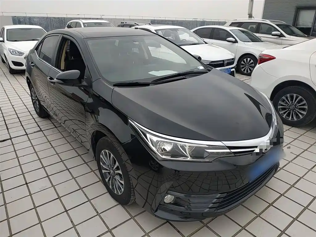 Toyota Corolla 2017 Facelift 1.2T S-CVT GL фото 22
