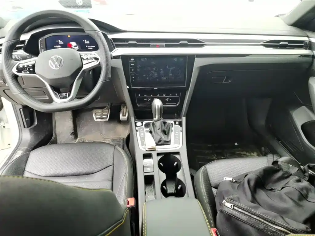 Volkswagen FAW-Volkswagen CC 2024 380TSI Eye-catching Public Sharing Edition фото 10