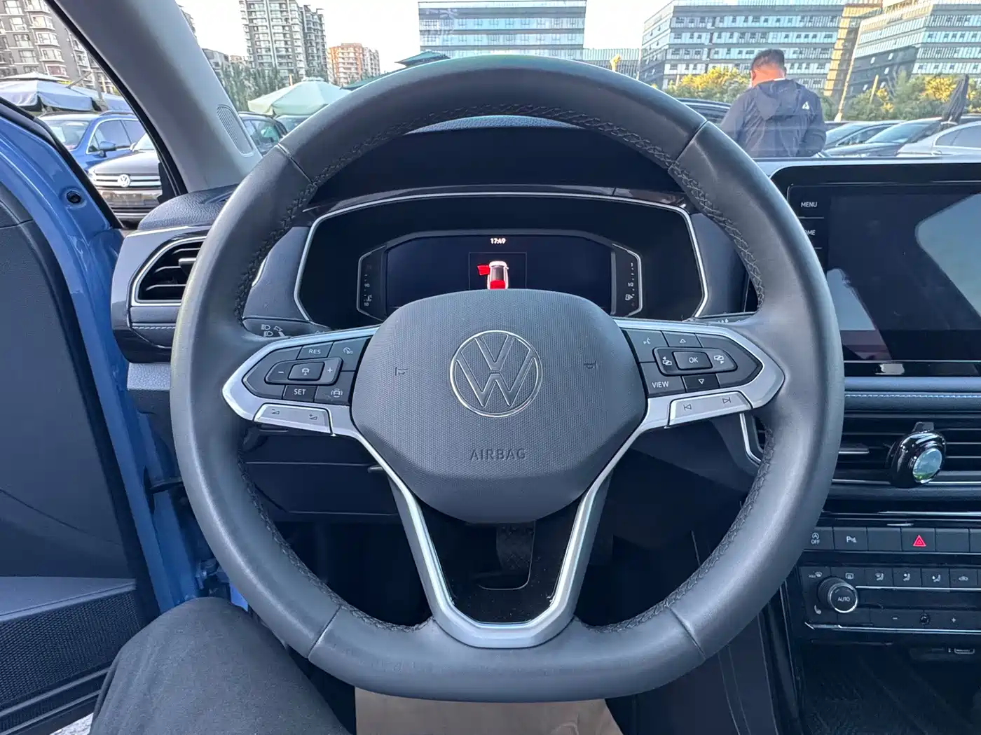 Volkswagen Tharu, миниатюра 7