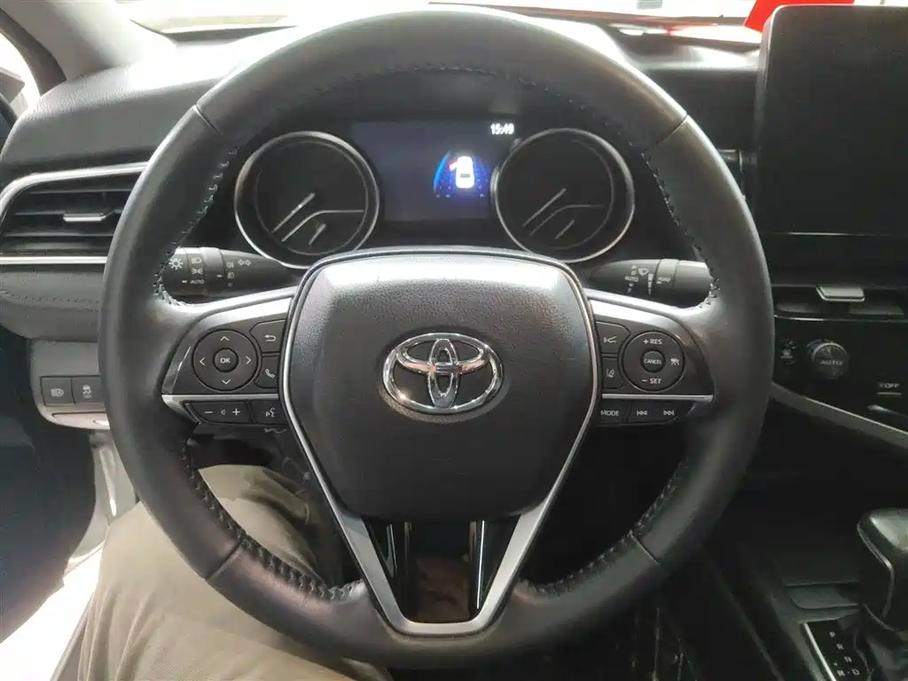 Toyota Camry 2021 2.0G Luxury Edition фото 11