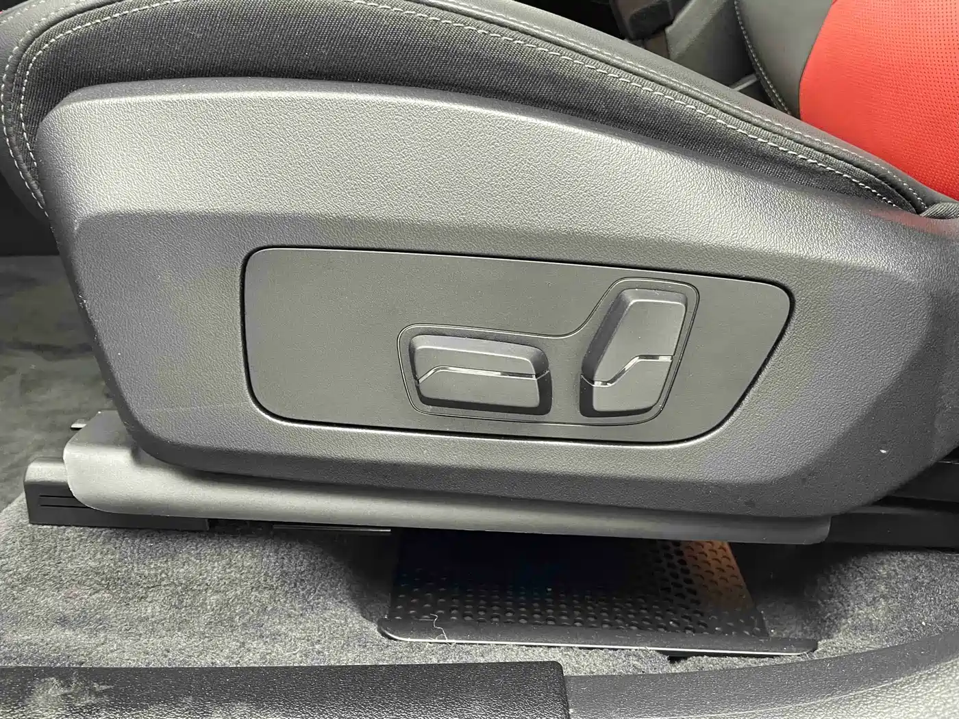BMW X1 2024 sDrive20Li X Design Package фото 11
