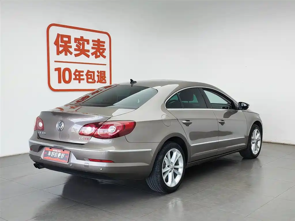 Volkswagen FAW-Volkswagen CC 2012 Model 2.0TSI Ultimate фото 2