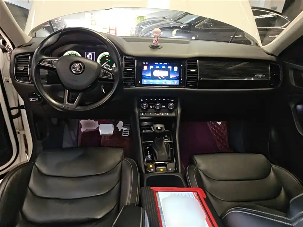 Škoda Kodiaq 2018 Facelift TSI330 7-seat 2WD Premium Luxury Edition фото 10