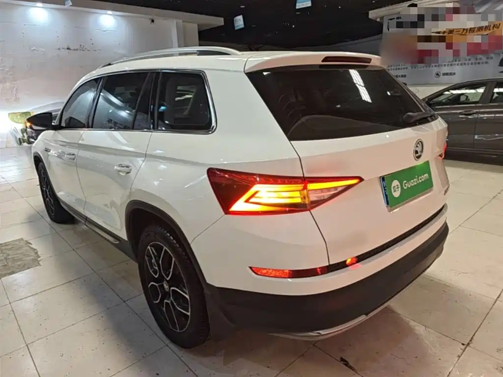 Škoda Kodiaq 2018 Facelift TSI330 7-seat 2WD Premium Luxury Edition фото 5