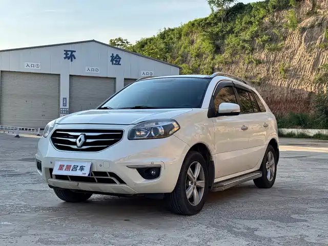  Renault Koleos (Import) 2012 2.5L 4WD Comfort Navigation Edition