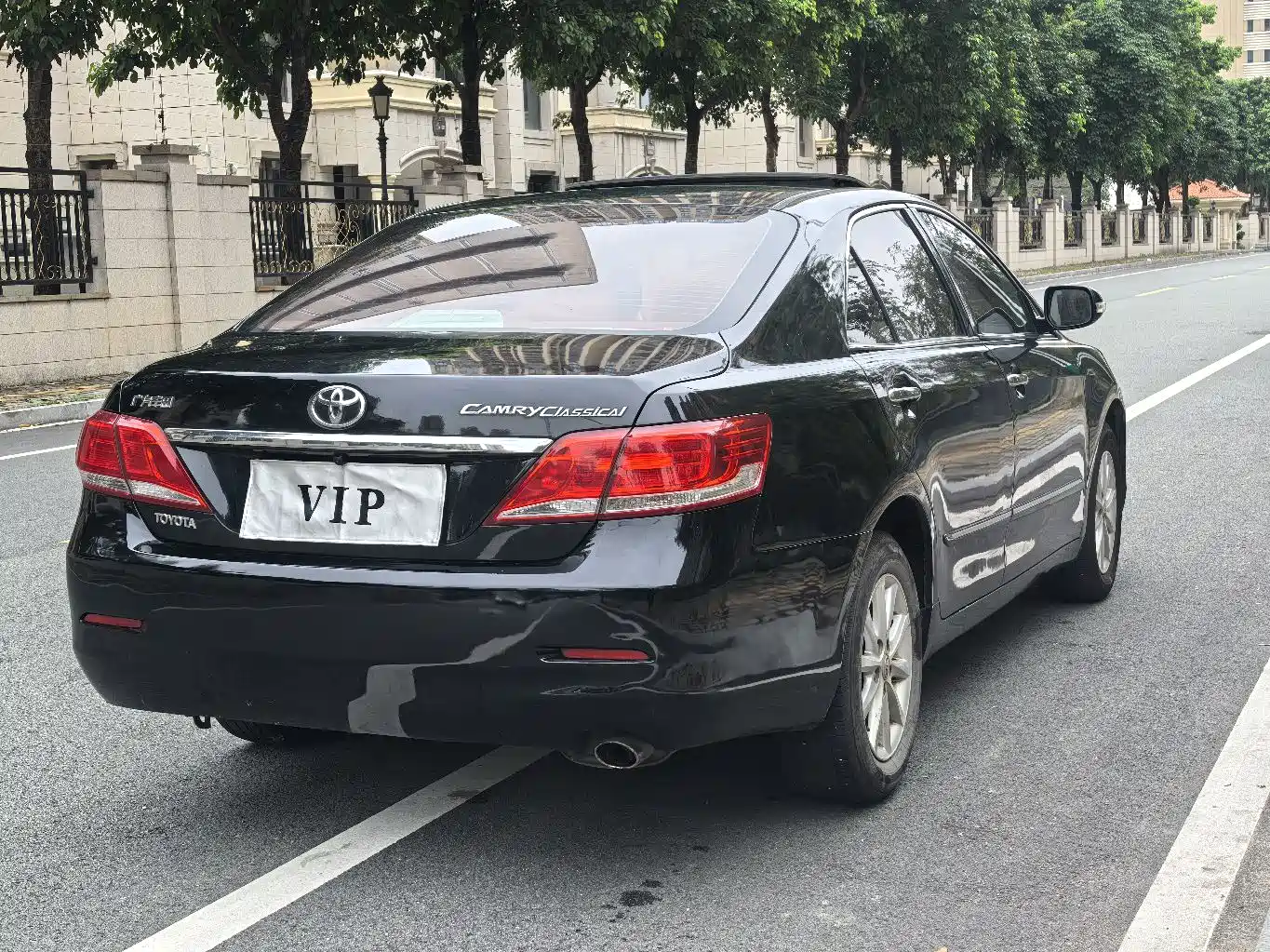 Toyota Camry 2013 200G Classic Luxury Edition фото 4