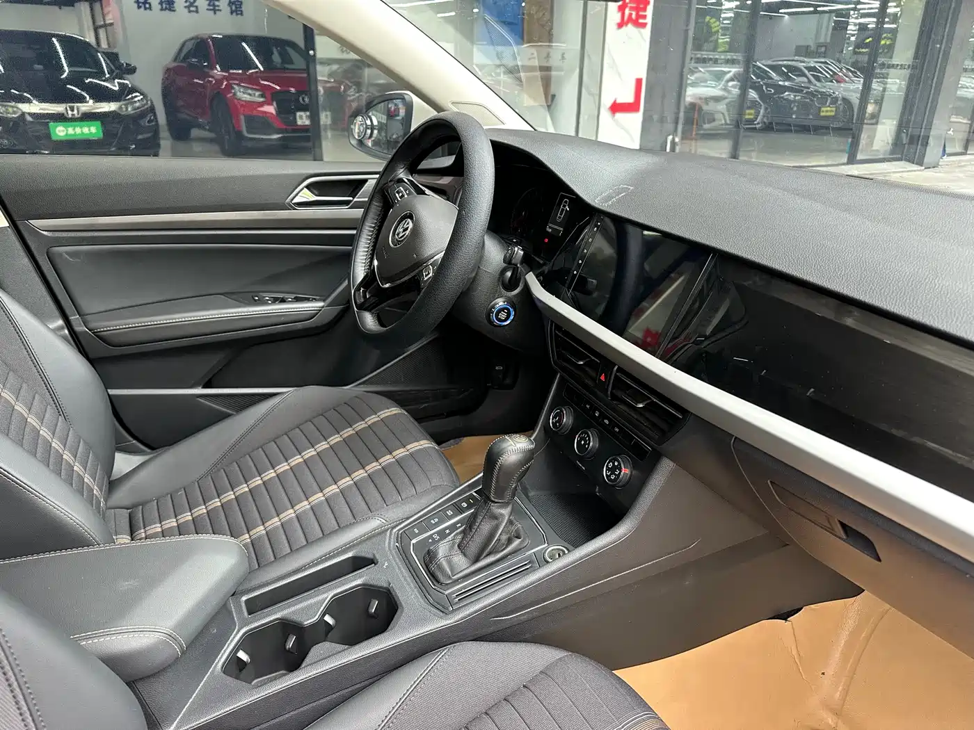 Volkswagen Lavida 2019 280TSI DSG Comfort Edition China VI фото 9