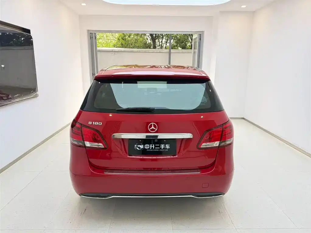 Mercedes-Benz B-Class 2017 B 180 фото 5