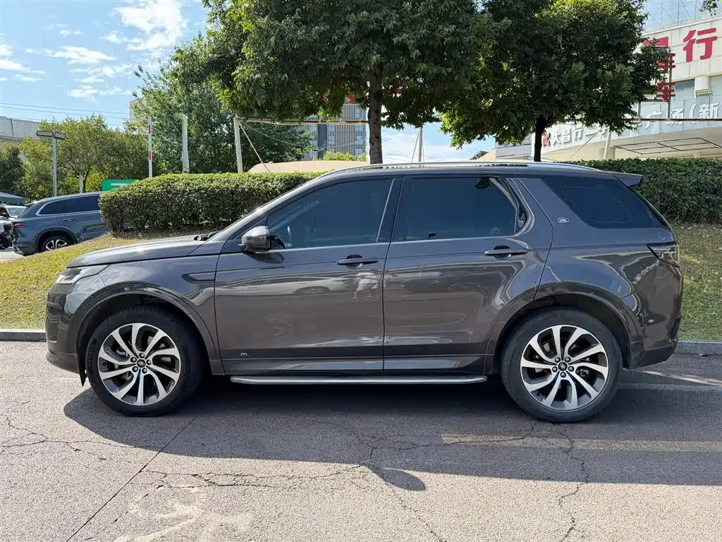 Land Rover Discovery Sport 2022 Model 249PS R-Dynamic S Performance Edition 5-Seater фото 3