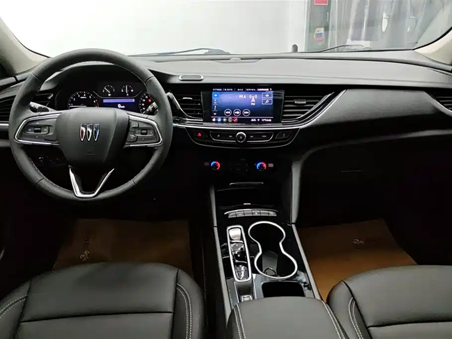 Buick Regal 2024 25T Ultra Comfort Edition фото 12
