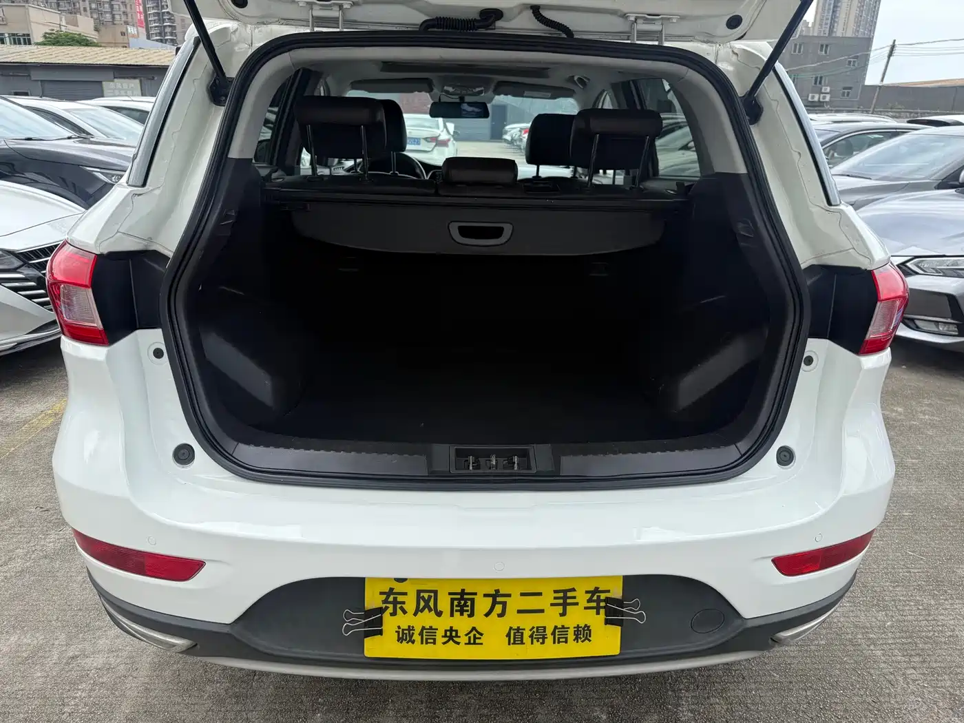 GAC Trumpchi Trumpchi GS4 2015 200T G-DCT Luxury Edition фото 9