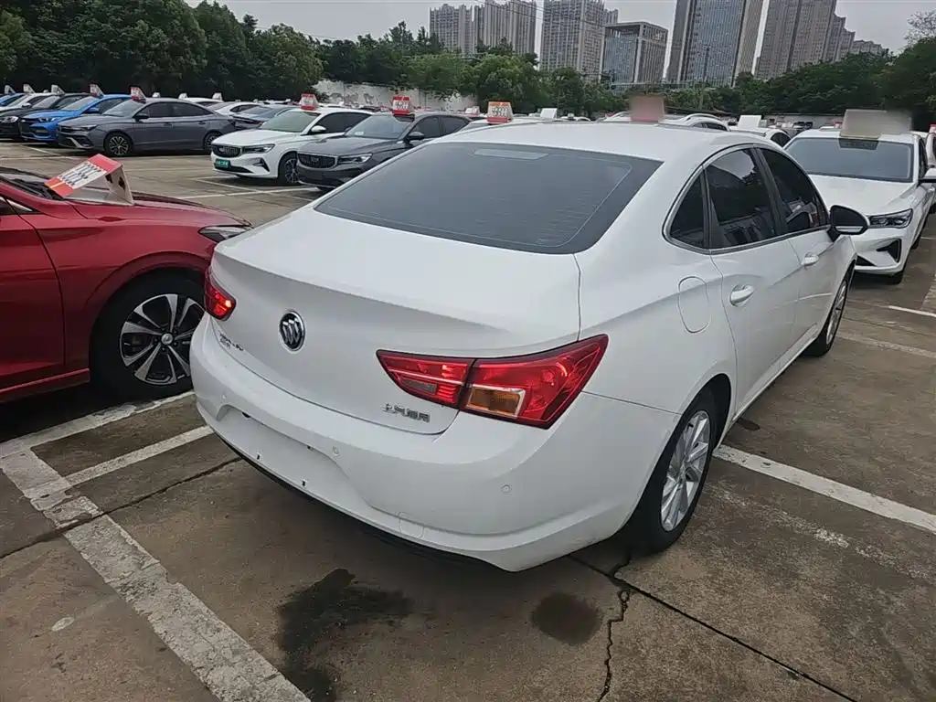 Buick Verano 2018 Sedan 15S Automatic Progressive фото 7