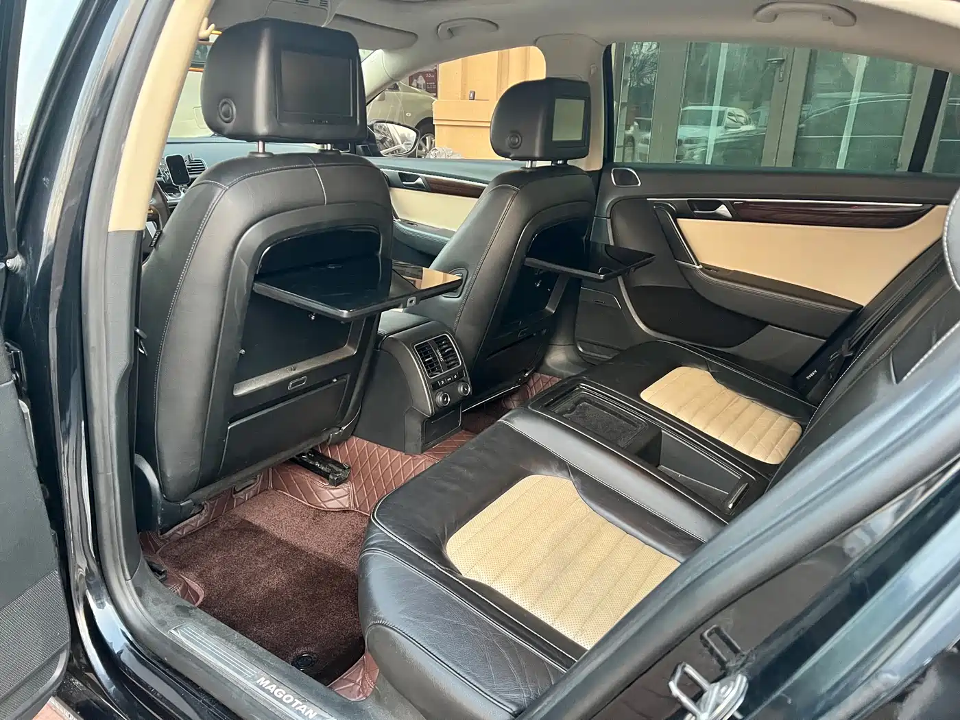 Volkswagen Magotan 2013 3.0FSI Flagship Model фото 6