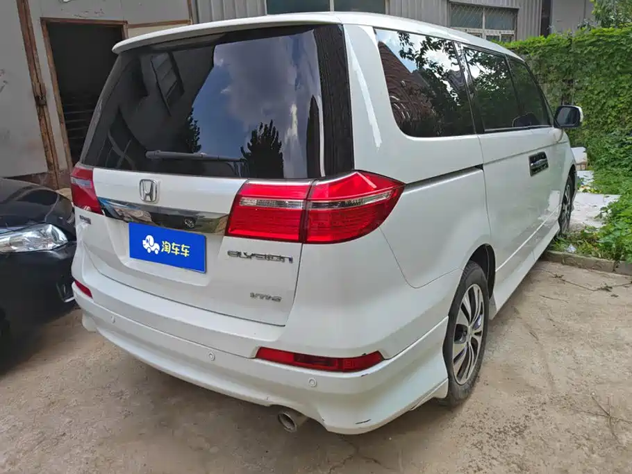 Honda Elysion 2016 2015 2.4L VTi-S Premium