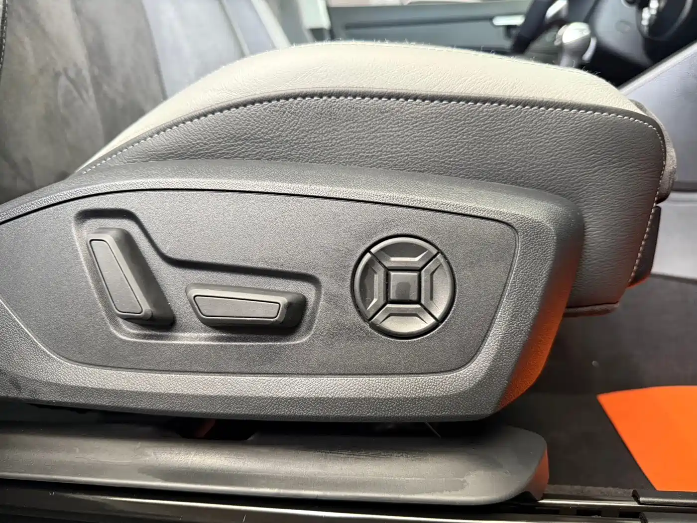Audi Q3 2022 35 TFSI Fashion Dynamic фото 17