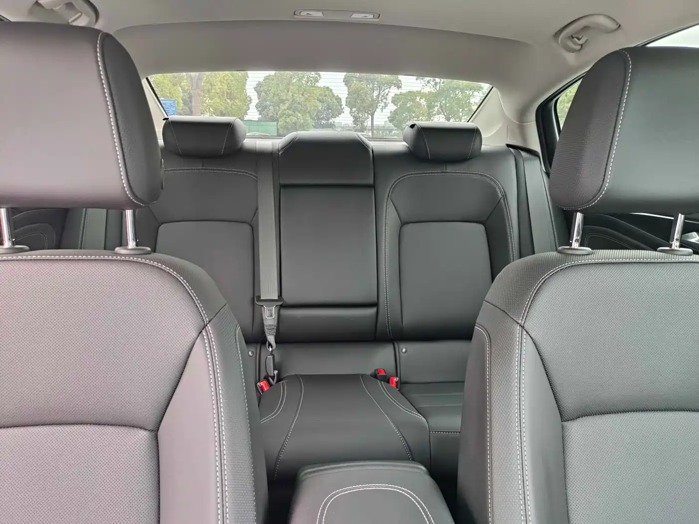 Buick Regal 2024 Facelift 28T Ultimate Enjoy Edition фото 11
