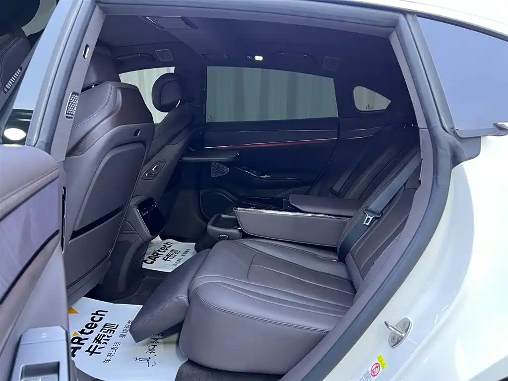 Denza Z9 2024 Model 1100km AWD Max Edition фото 8