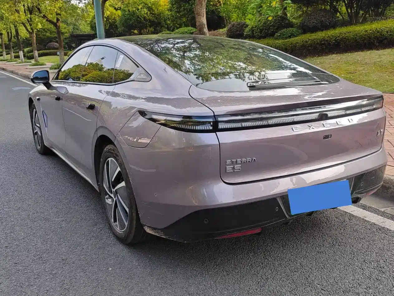 Exeed Exlantix ES 2025 2025 Range Extender Pro Highway Assist