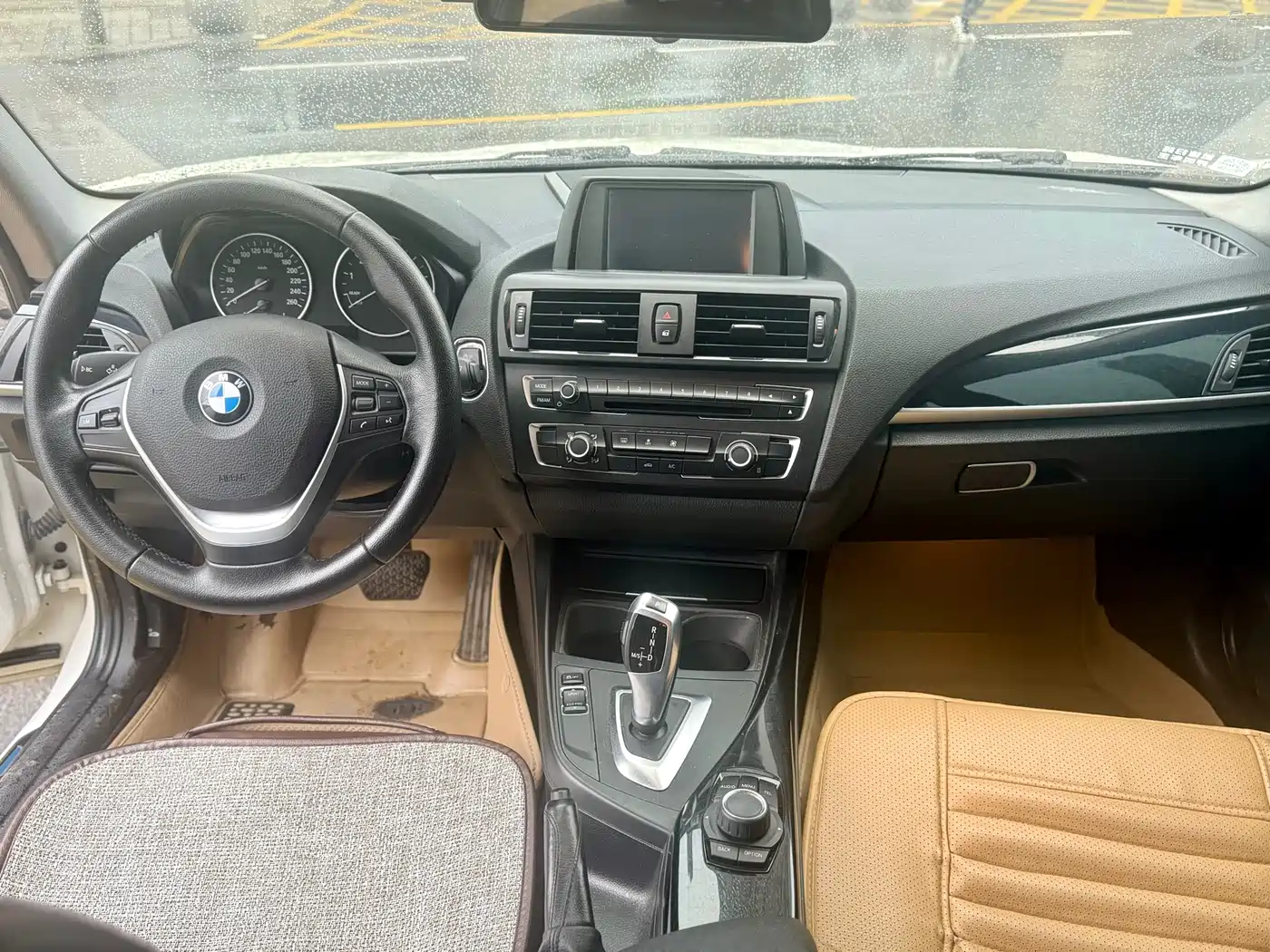 BMW 1 Series (Import) 2013 Facelift 116i Urban Model фото 6