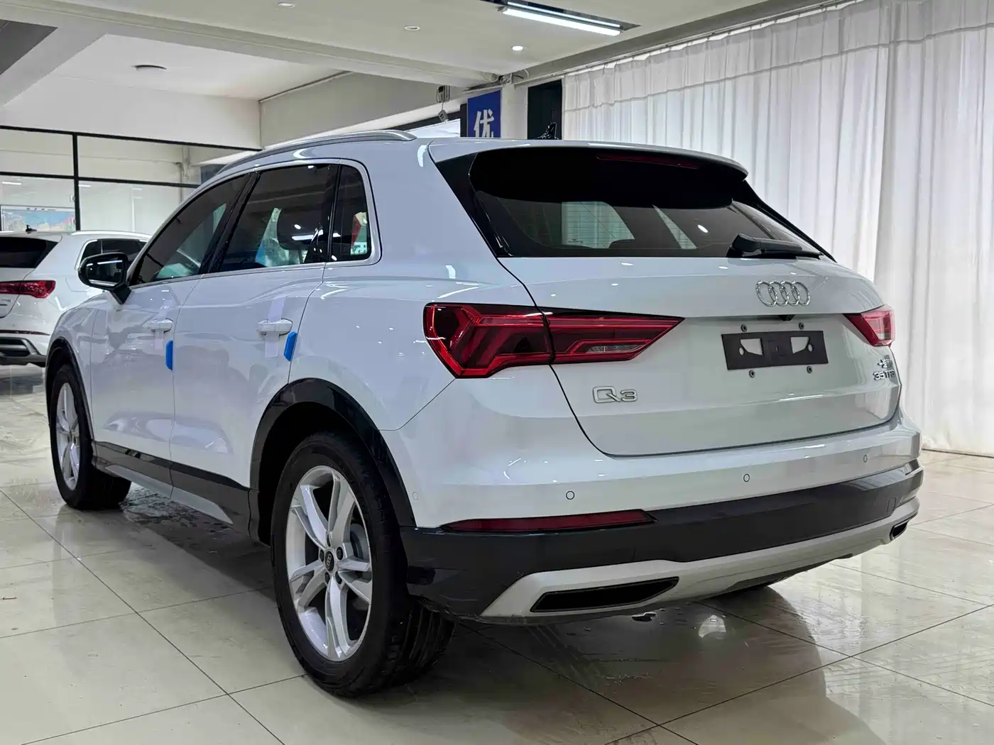 Audi Q3 2022 35 TFSI Fashion Dynamic фото 4