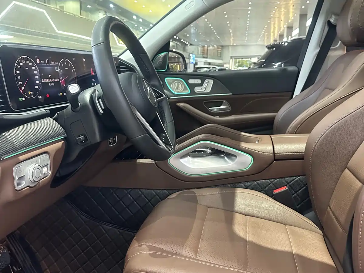 Mercedes-Benz GLE 2024 Facelift GLE 350 4MATIC Fashion фото 4