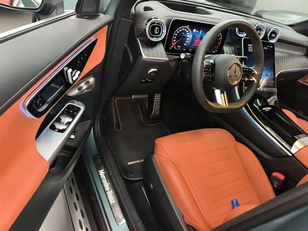 Mercedes-Benz GLC 2025 GLC 300 L 4MATIC Luxury 5-seater фото 16