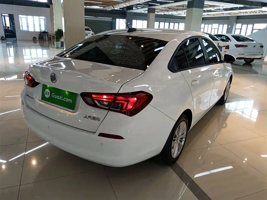 Buick Excelle 2018 15N CVT Elite фото 7