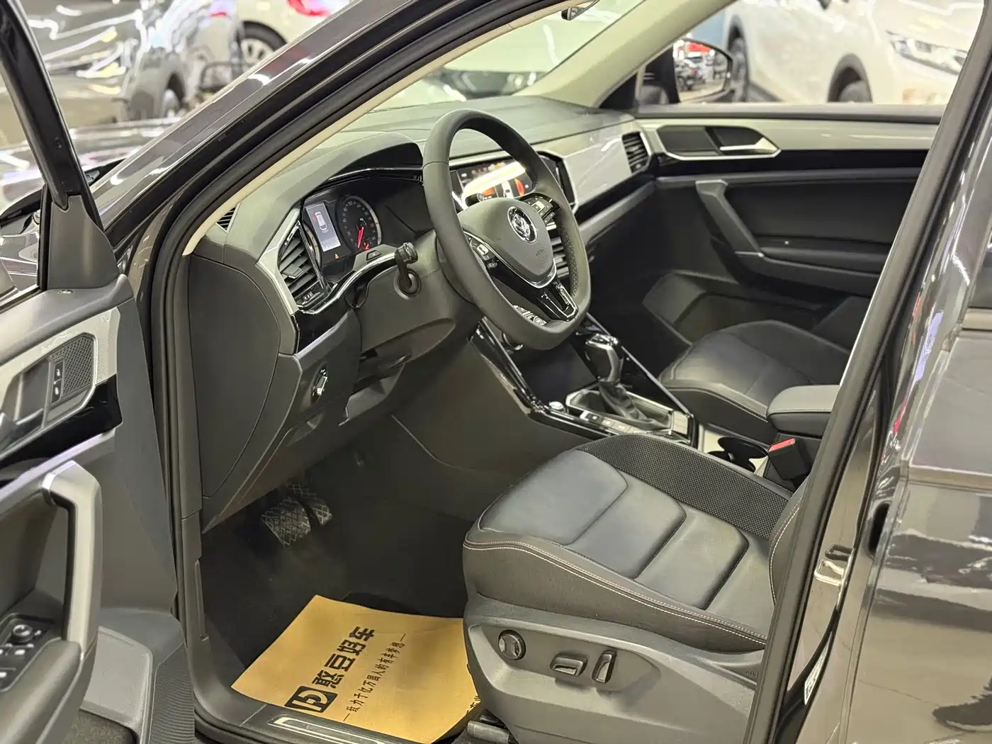 Volkswagen Tayron 2019 Expedition 280TSI 2WD Luxury (China VI) фото 4