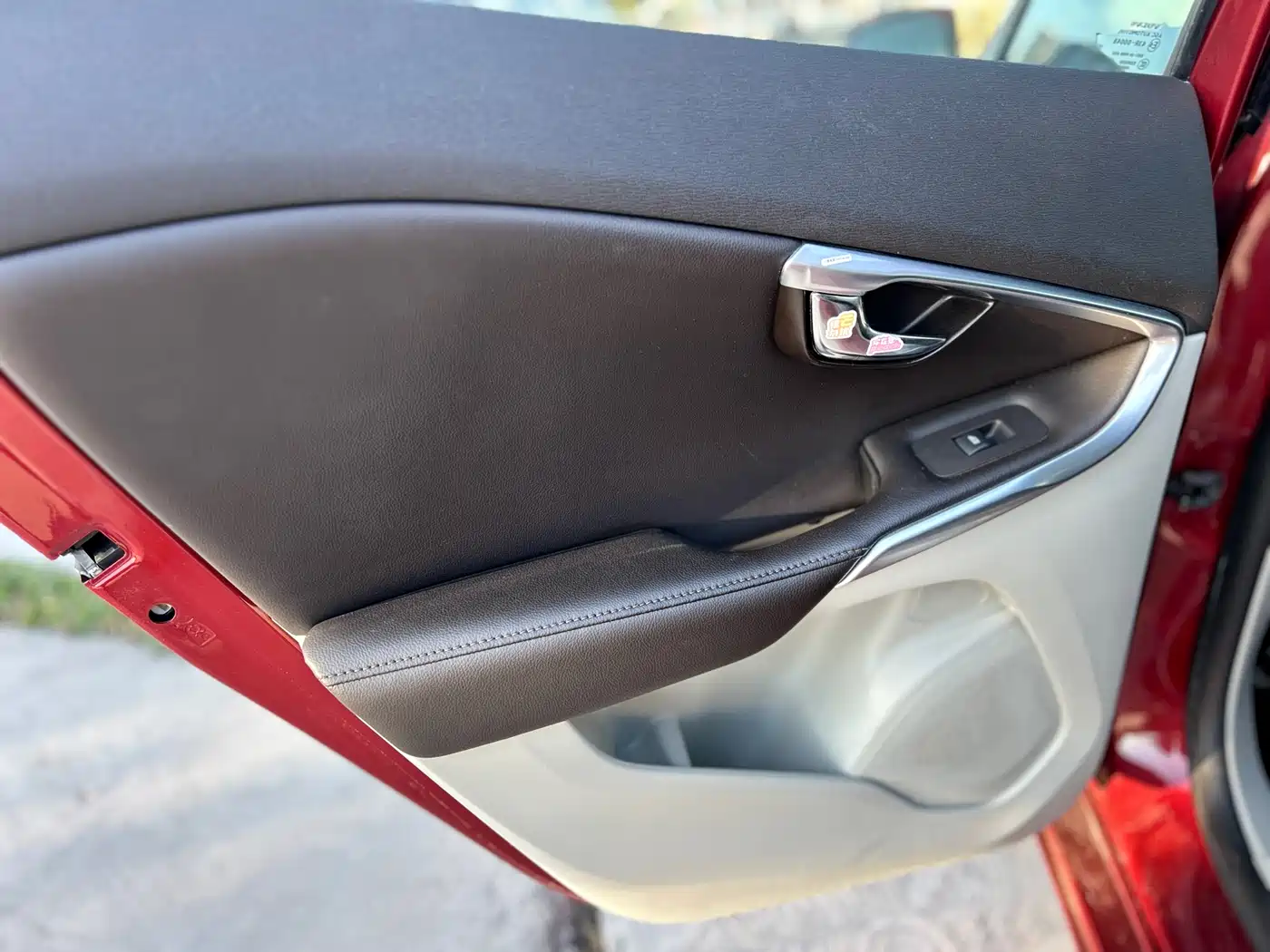 Фото 33 - Volvo V40