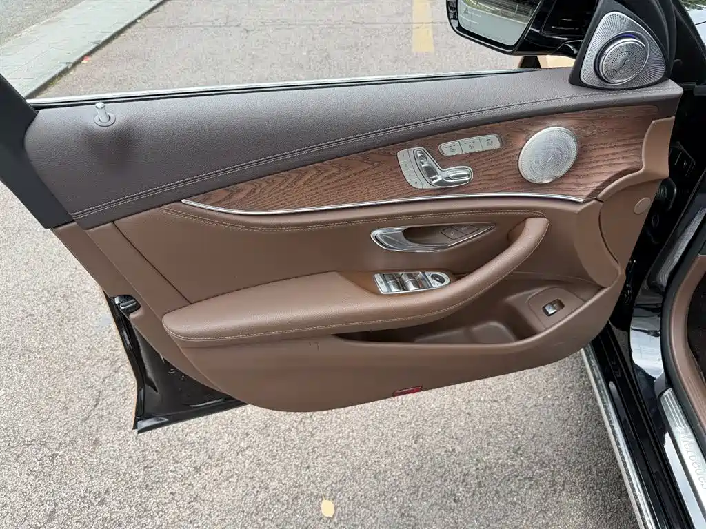 Mercedes-Benz E-Class 2021 Facelift E 300 L Luxury фото 6