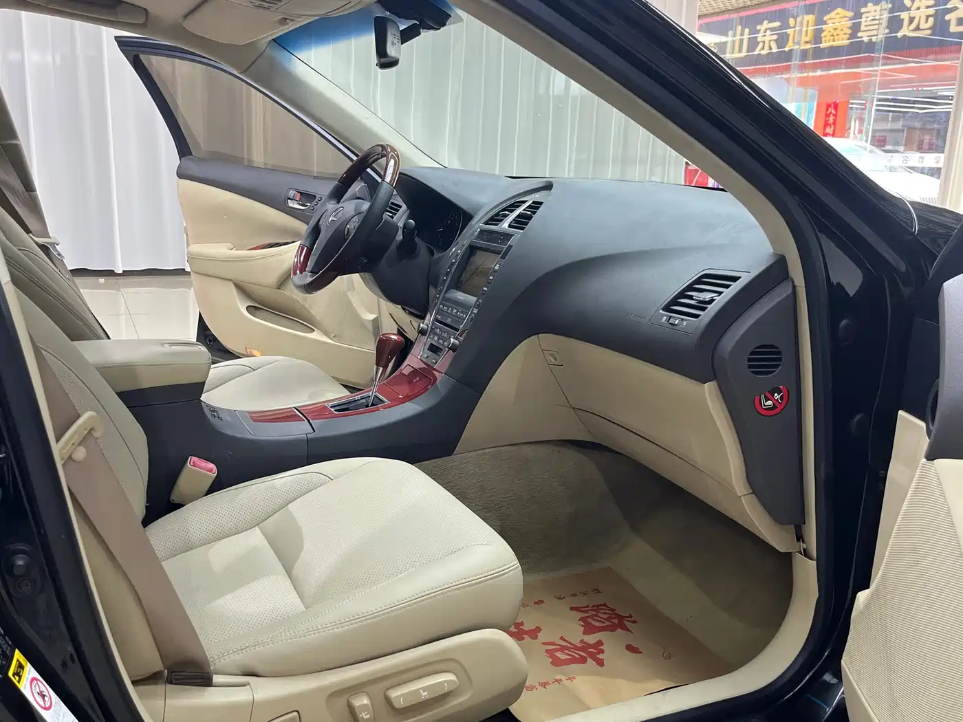 Lexus ES 2010 350 Luxury Edition фото 11