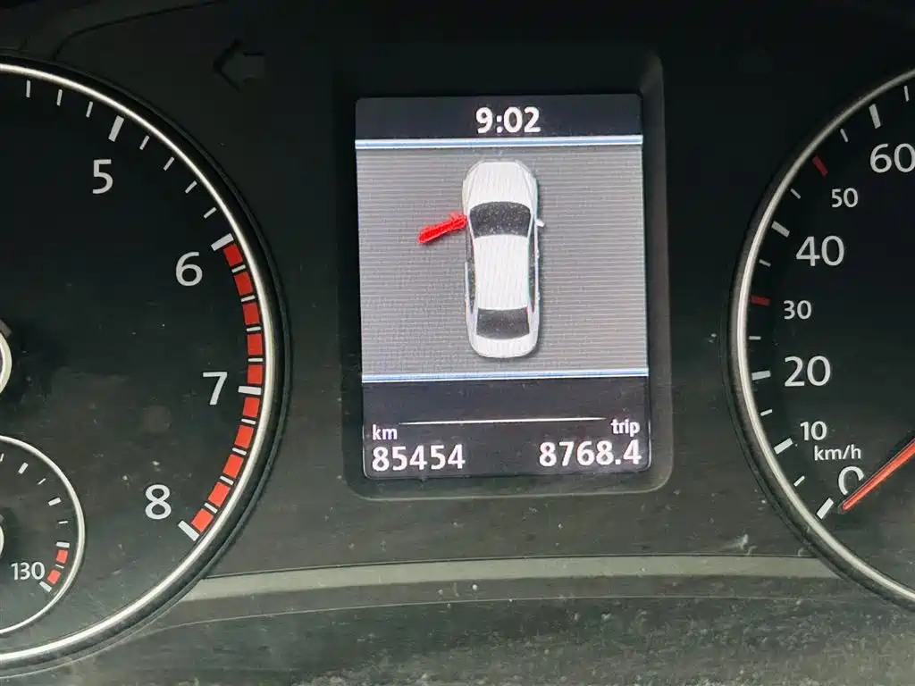 Volkswagen Passat 2014 2.0TSI DSG Executive Edition фото 16