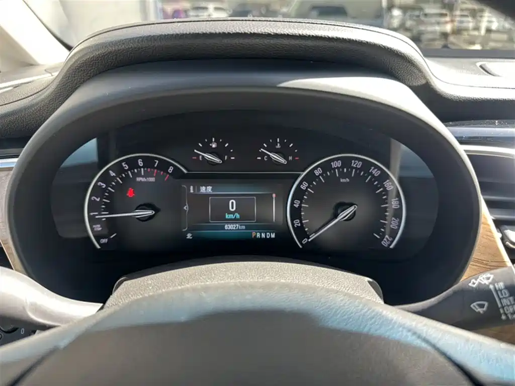 Buick GL8 2017 ES 28T Comfort Type China V фото 7